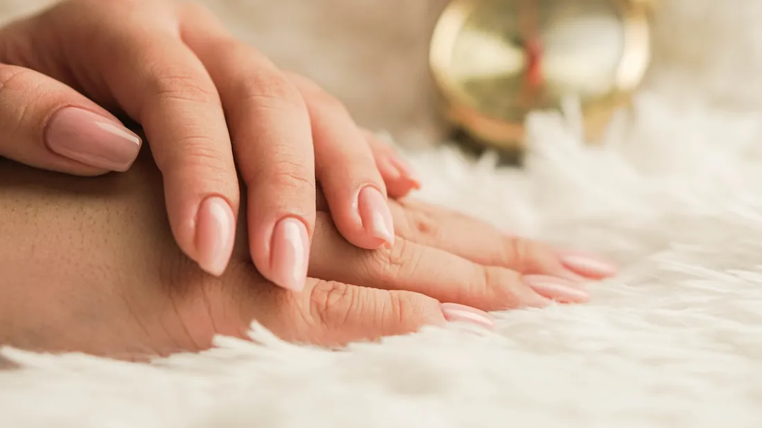 Manicure & Pedicure